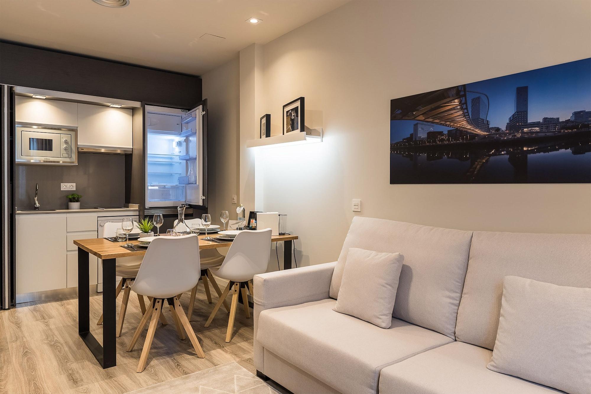 Aparthotel Center By Abba 4*